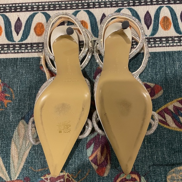 Mach & Mach 39.5 White Double Bow Heels - Picture 4 of 6